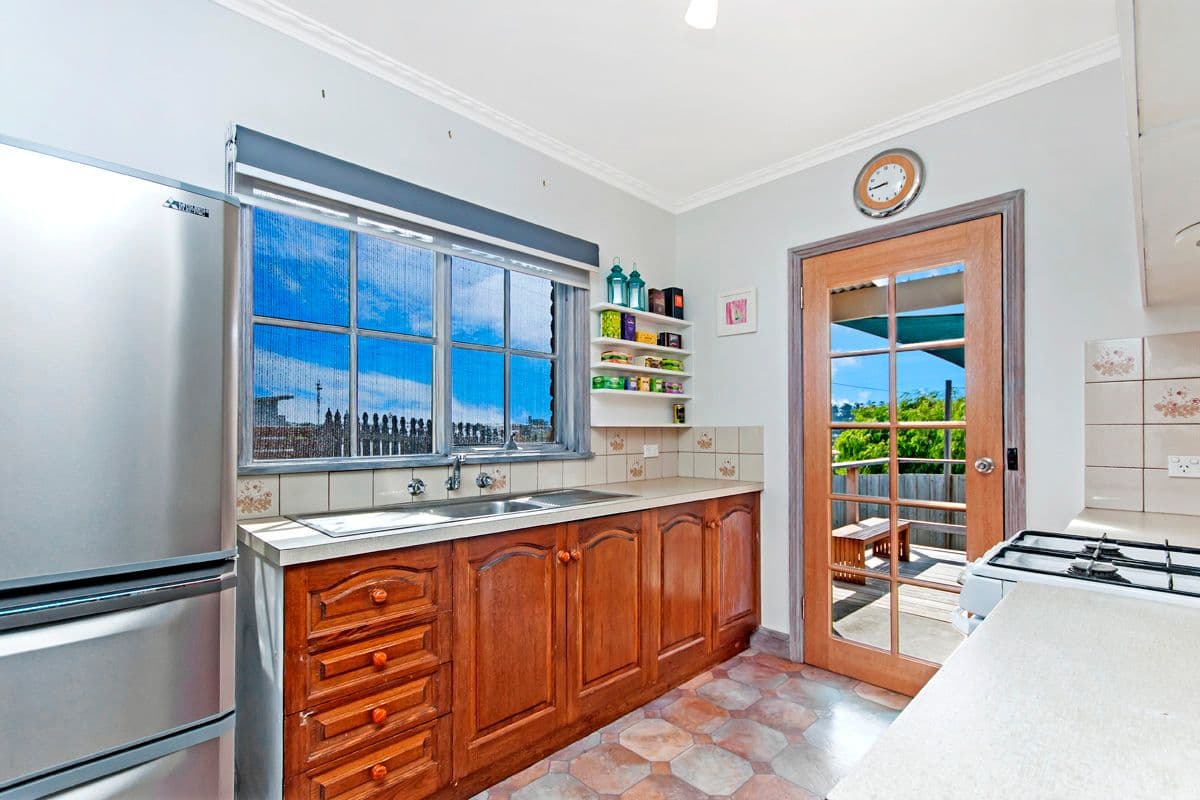 24 Hotham Street, Warrnambool VIC 3280, Warrnambool - Thumbnail 4