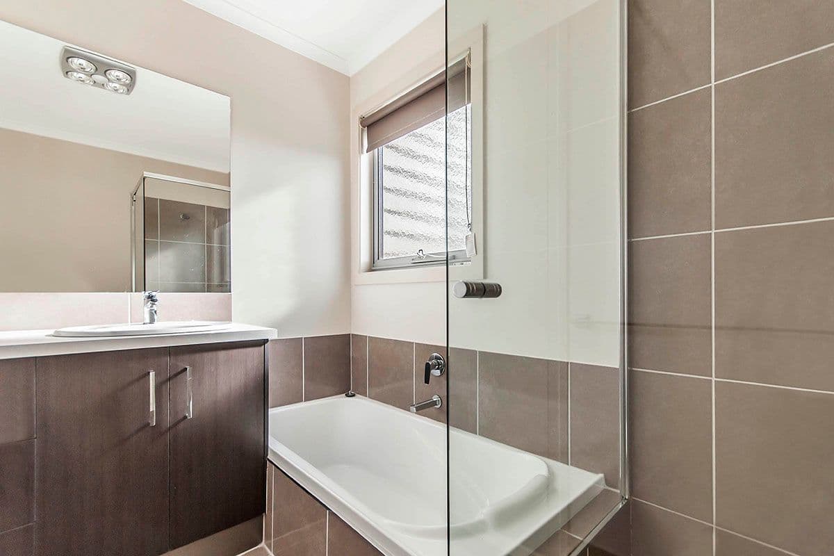 24 Renoir Drive, Warrnambool VIC 3280, Warrnambool - Thumbnail 7