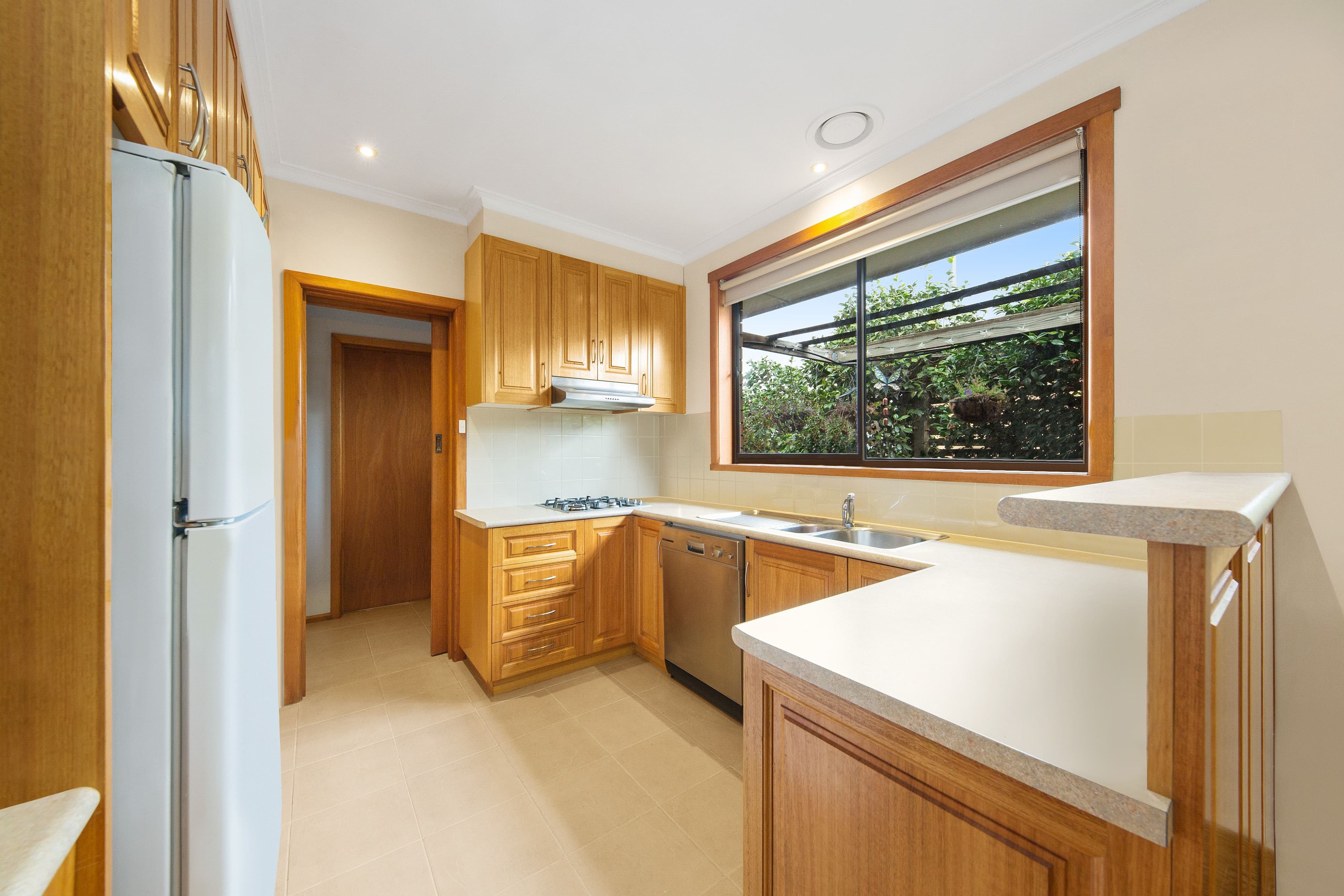 18 Harold Street, Wendouree  Victoria  3355, Australia, Wendouree - Thumbnail 4