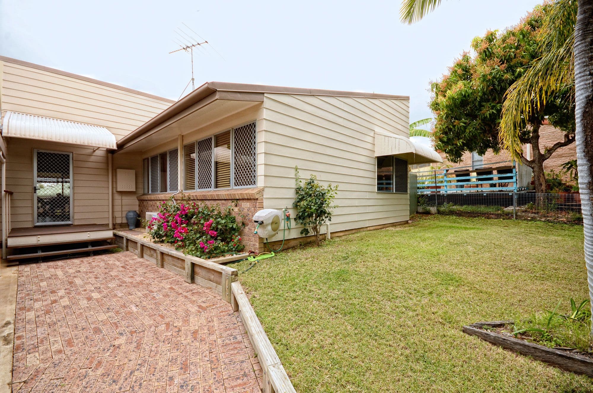 2 Ulogie Court, Biloela QLD 4715, Biloela - Thumbnail 2