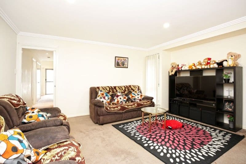 8 McKinnon Street, Nowra NSW 2541, Nowra - Thumbnail 2