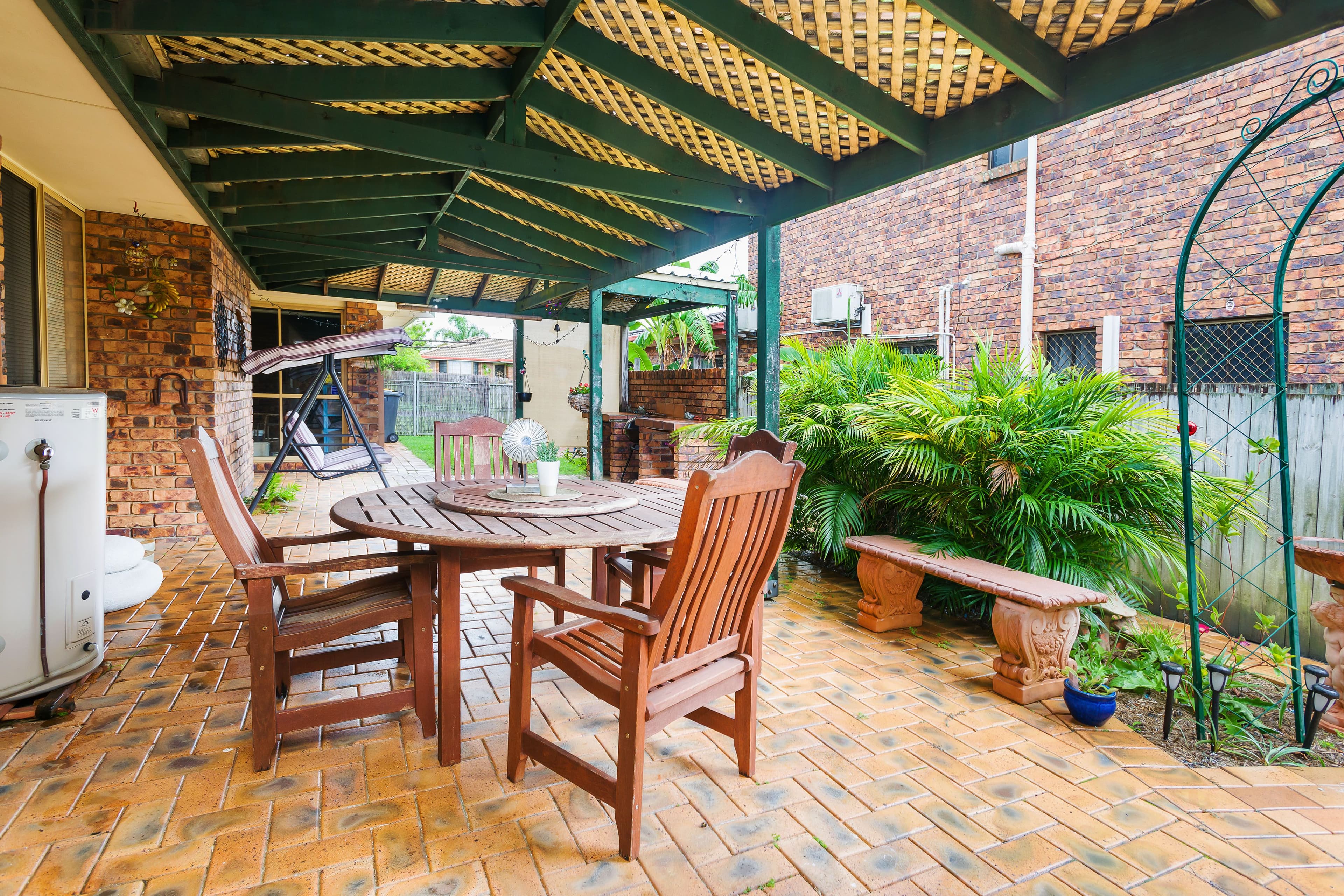 2 Moruga Street, Eight Mile Plains QLD 4113, Eight Mile Plains - Thumbnail 2
