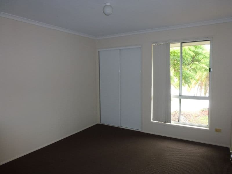 19 Michigan Drive, Oxenford QLD 4210, Oxenford - Thumbnail 5