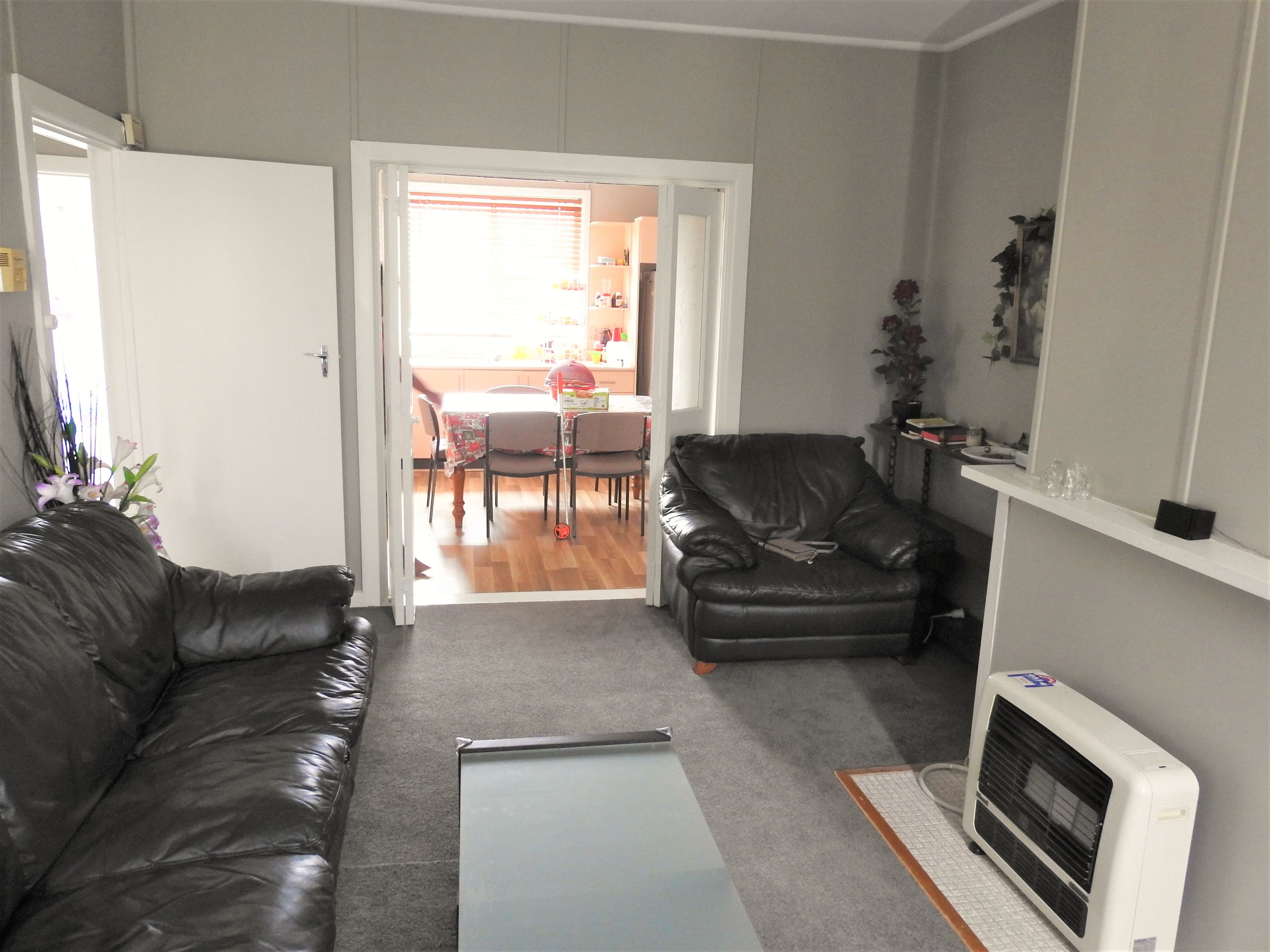 14 Back Creek Road, Young - Thumbnail 2
