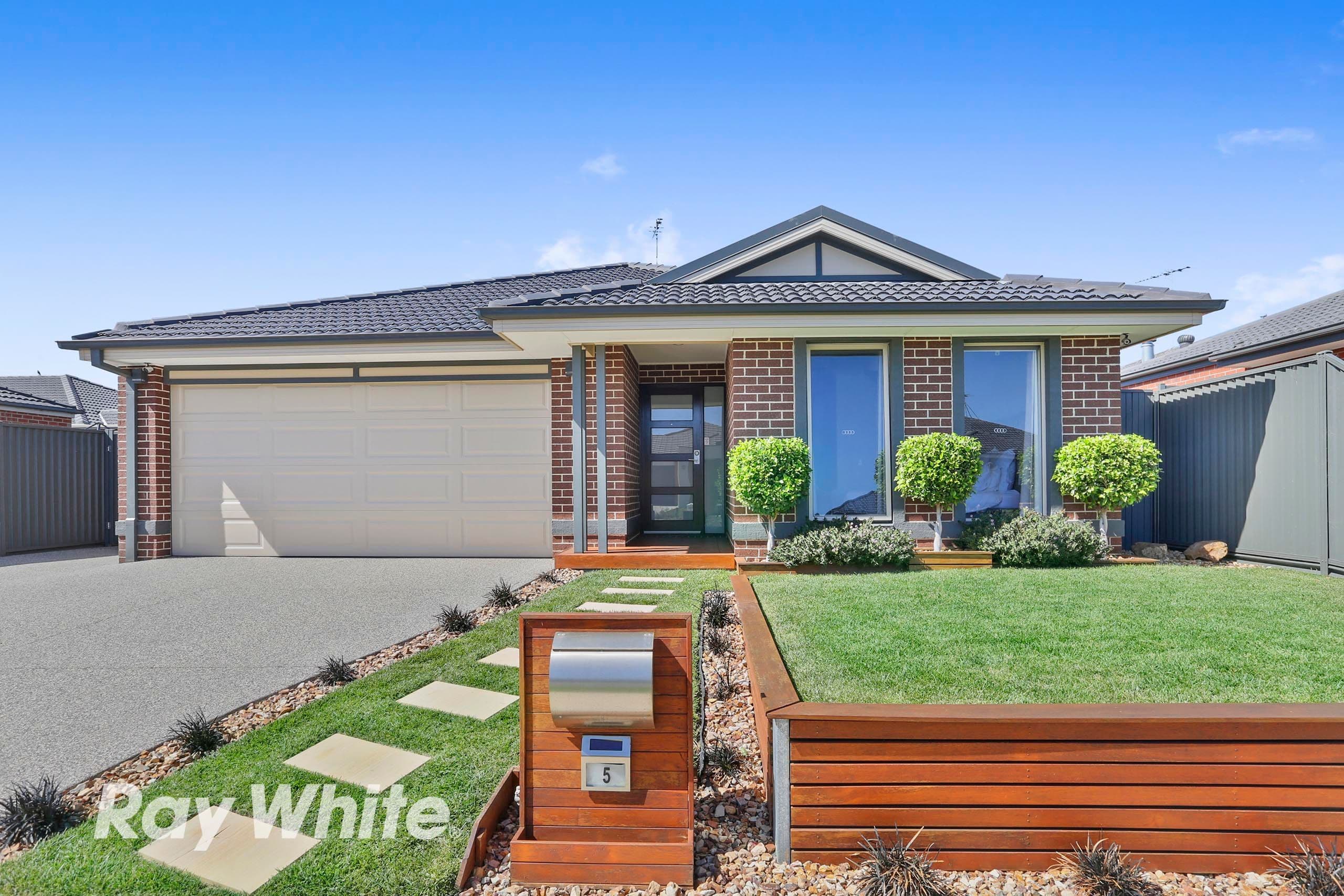 5 Yoorok Drive, Lara VIC 3212, Lara - Image 1