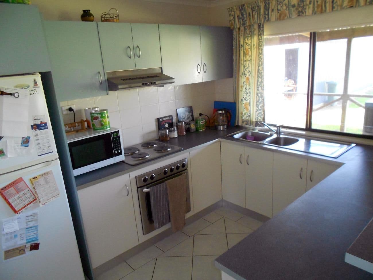 313 Naracoorte Road, Bordertown SA 5268, Bordertown - Thumbnail 2