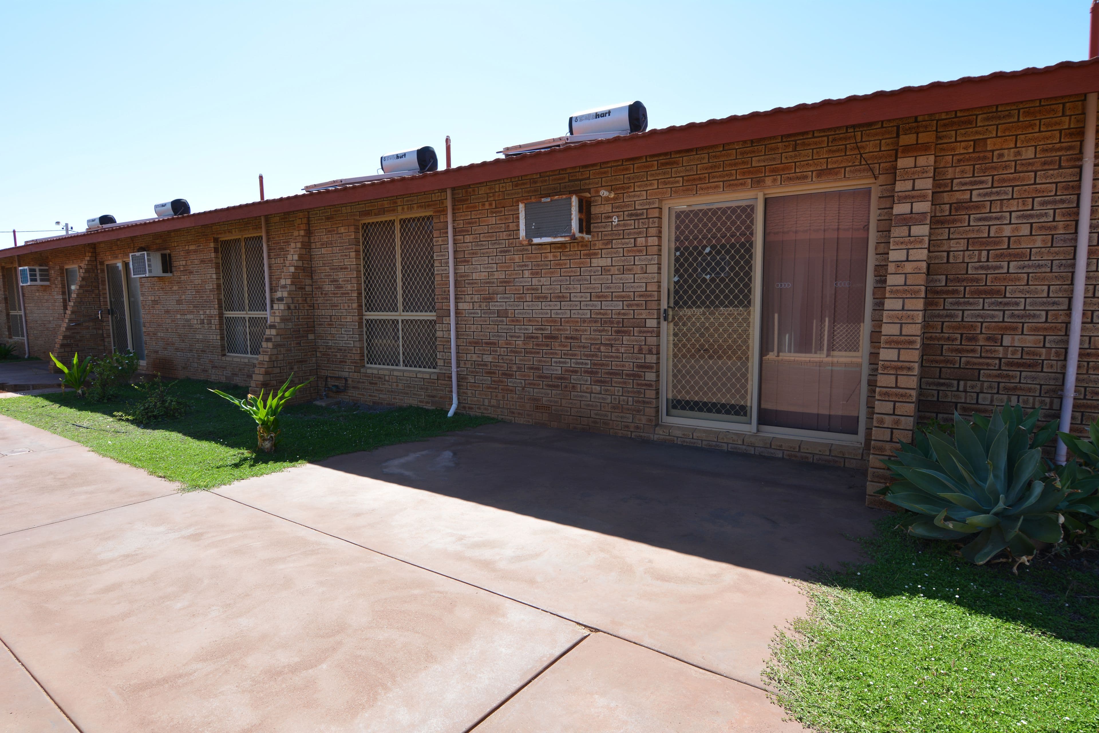 Unit 9/6-8 Wooramel Street, Carnarvon WA 6701, Carnarvon - Image 1