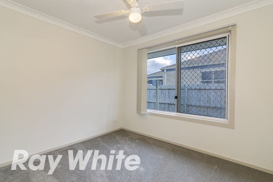 40 Lake Borumba Street, Logan Reserve QLD 4133, Logan Reserve - Thumbnail 8