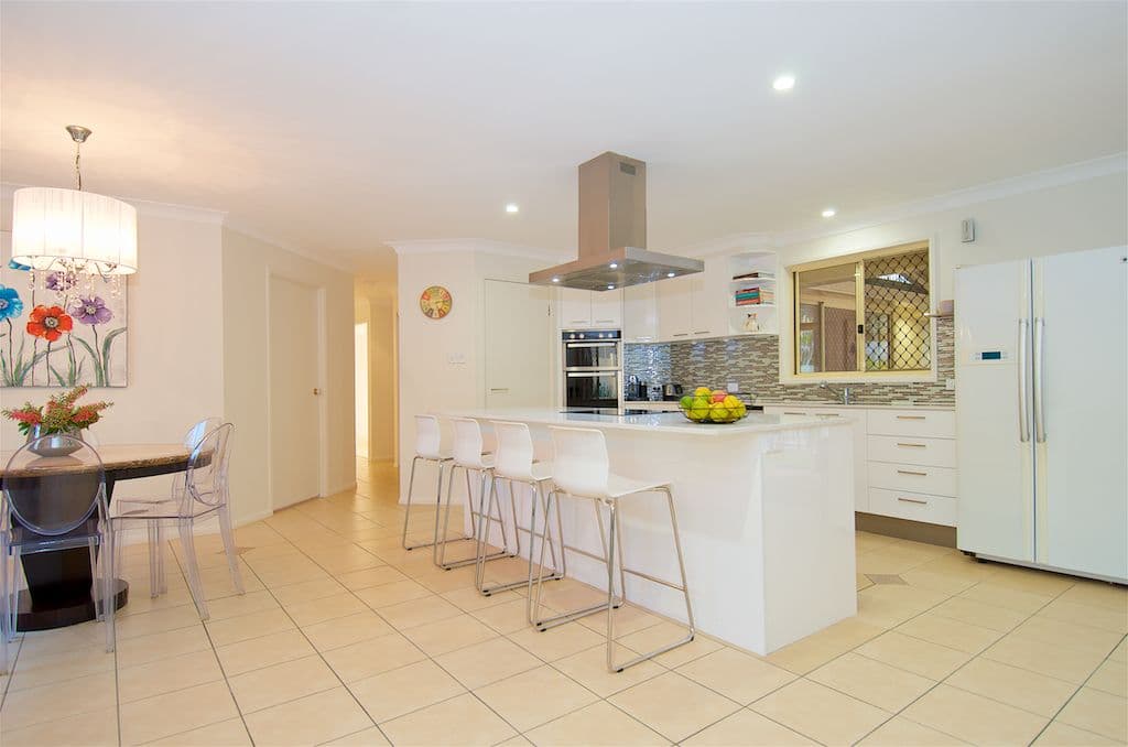 89 Arun Drive, Arundel QLD 4214, Arundel - Thumbnail 6