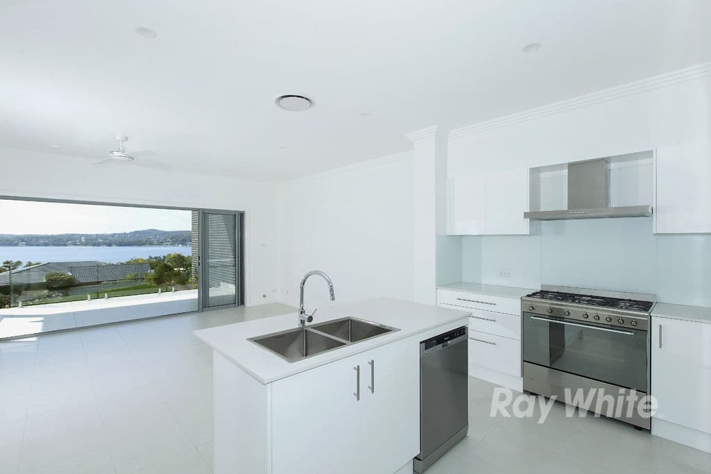 42 George Street, Marmong Point - Thumbnail 4