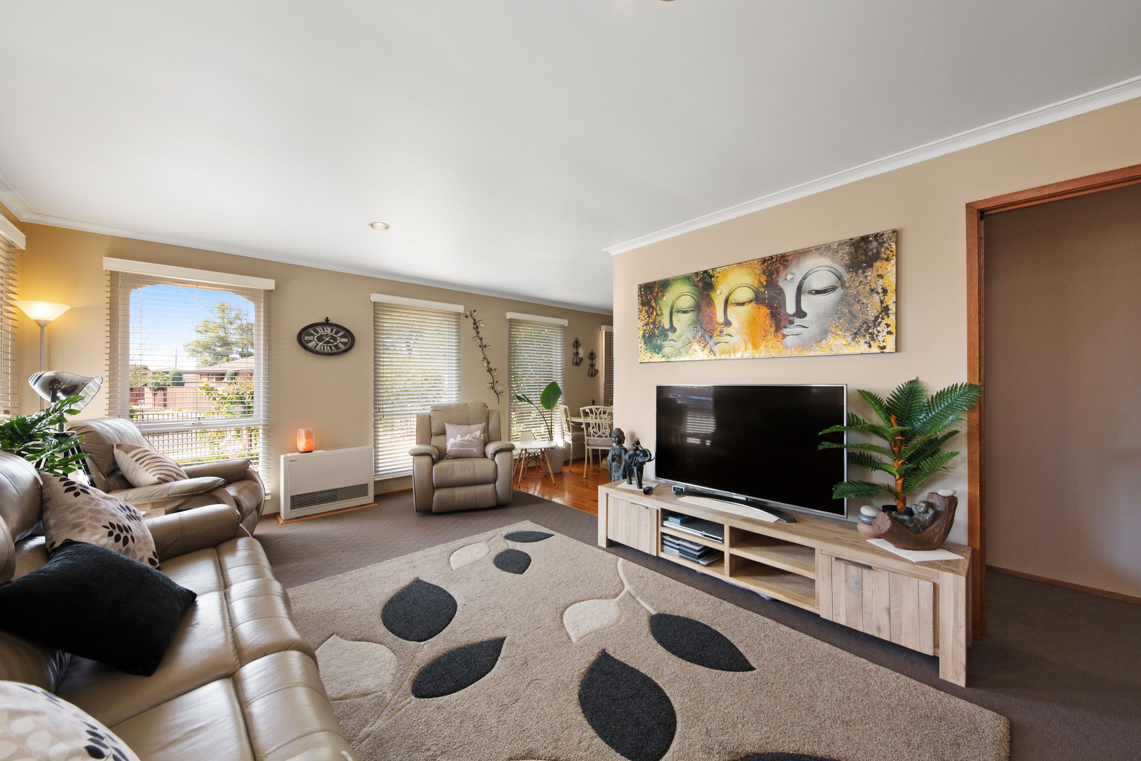 17 Edgar Street, Wendouree  Victoria  3355, Australia, Wendouree - Thumbnail 2