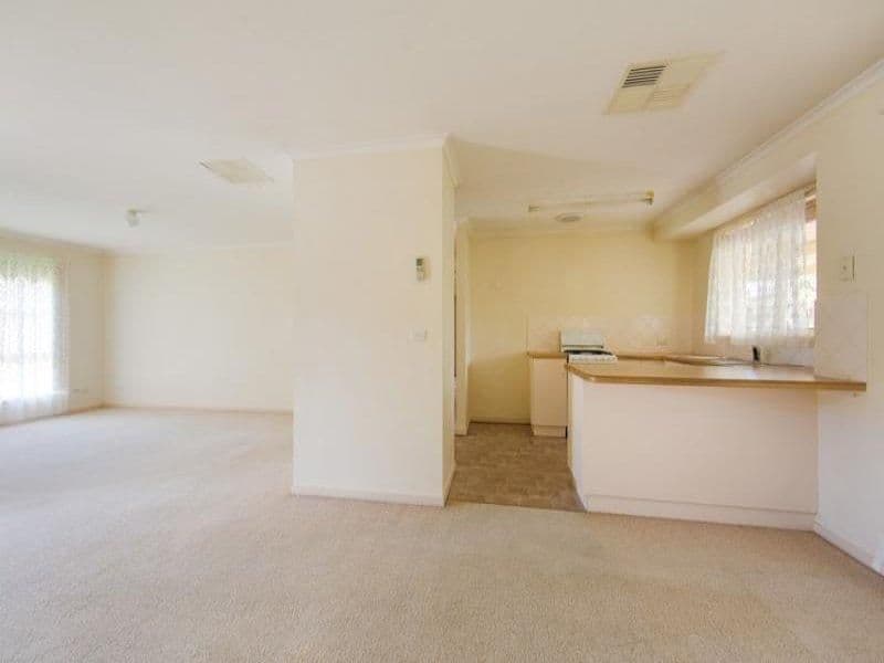 19 Saville Avenue, Lavington NSW 2641, Lavington - Thumbnail 6