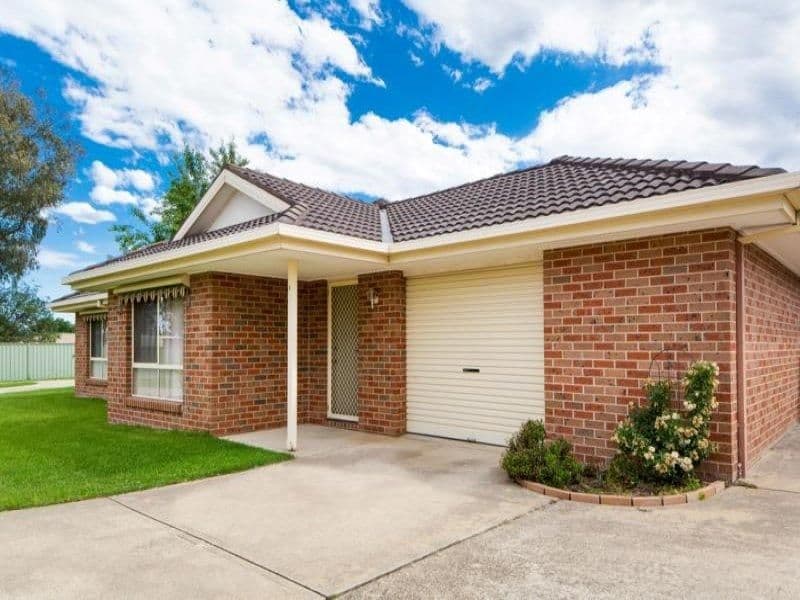 19 Saville Avenue, Lavington NSW 2641, Lavington - Image 1