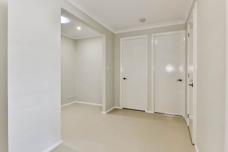 9 Caley Street, The Oaks - Thumbnail 6