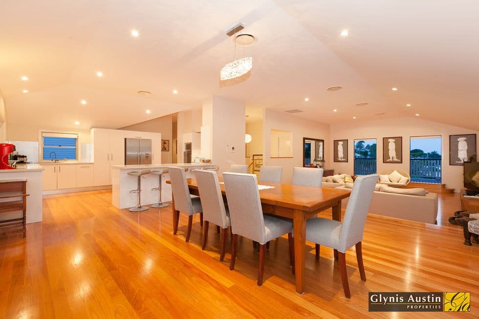37 Siemon Street, TOOWONG QLD 4066, Toowong - Thumbnail 2