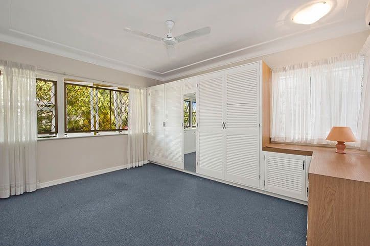 132 Outlook Crescent, Bardon QLD 4065, Bardon - Thumbnail 5