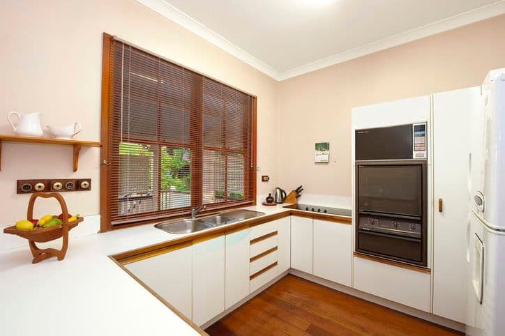 51 Carmel Street, Bardon QLD 4065, Bardon - Thumbnail 3