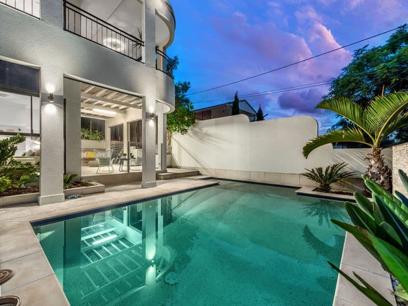 18 Chelford Street, Alderley QLD 4051, Alderley - Thumbnail 2