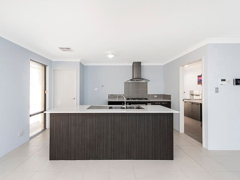 10 Oakwell Street, Baldivis WA 6171, Baldivis - Thumbnail 2