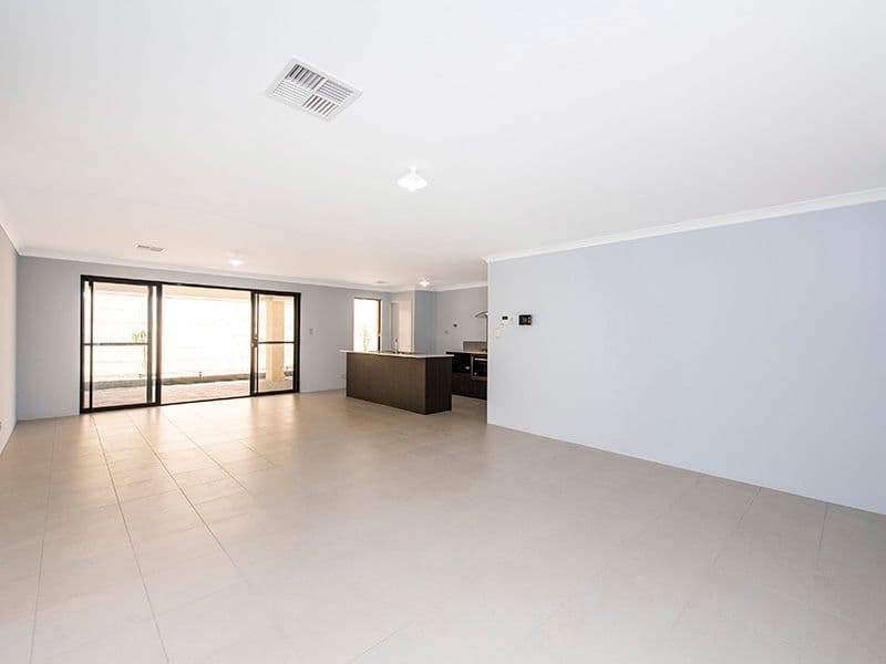 10 Oakwell Street, Baldivis WA 6171, Baldivis - Thumbnail 3