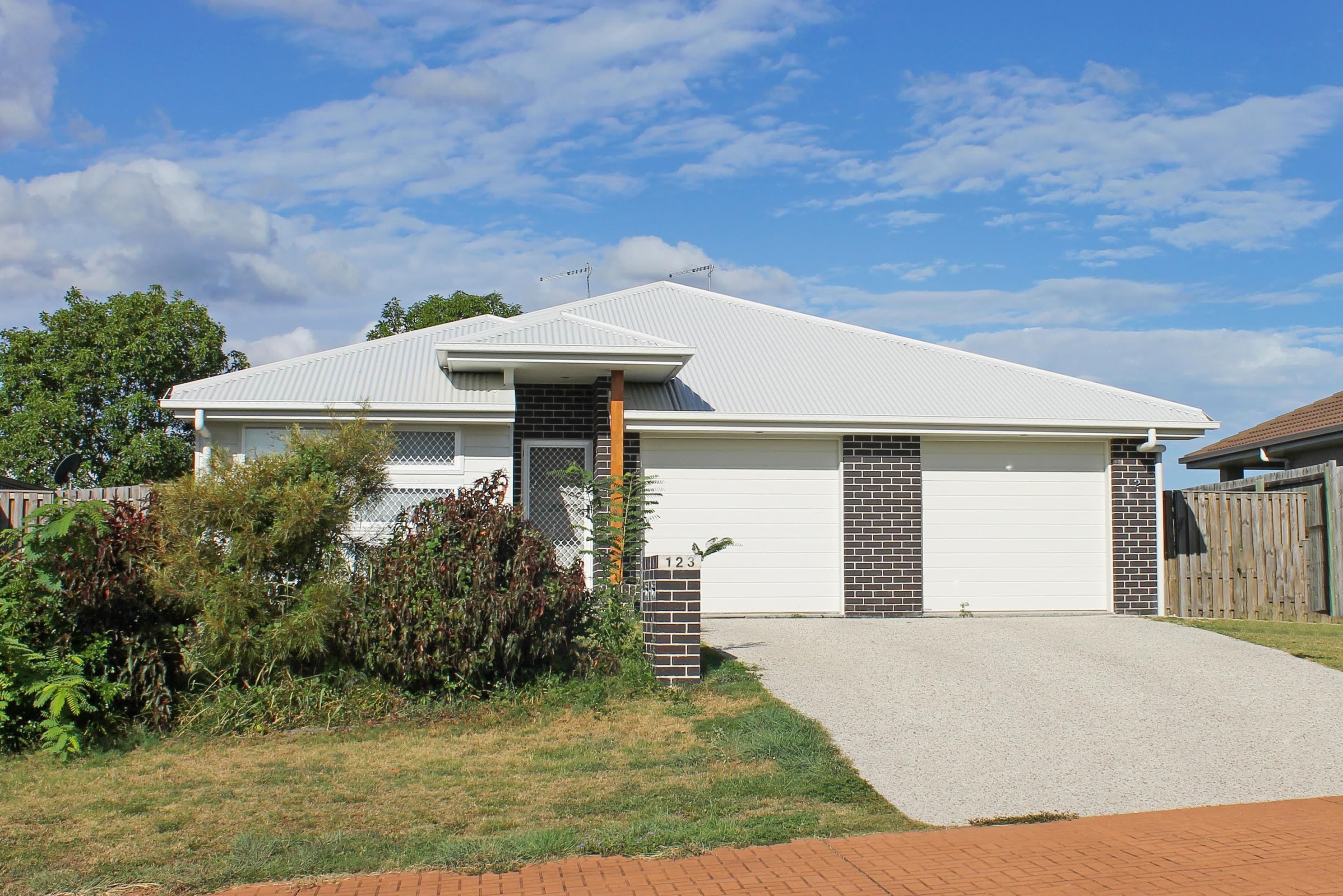 123 Sarah Drive, YAMANTO QLD 4305, Yamanto - Thumbnail 2