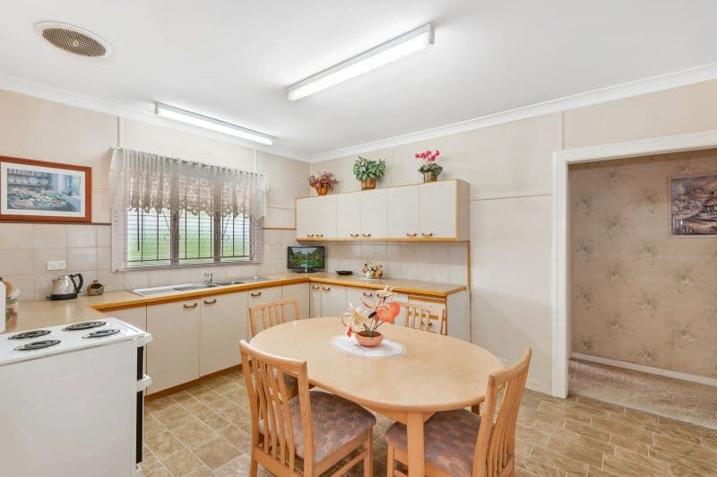36 Walker Street, Corinda QLD 4075, Corinda - Thumbnail 2