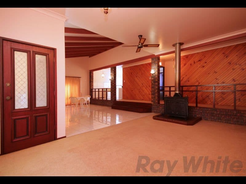 35 Law Street, Bundamba QLD 4304, Bundamba - Thumbnail 2