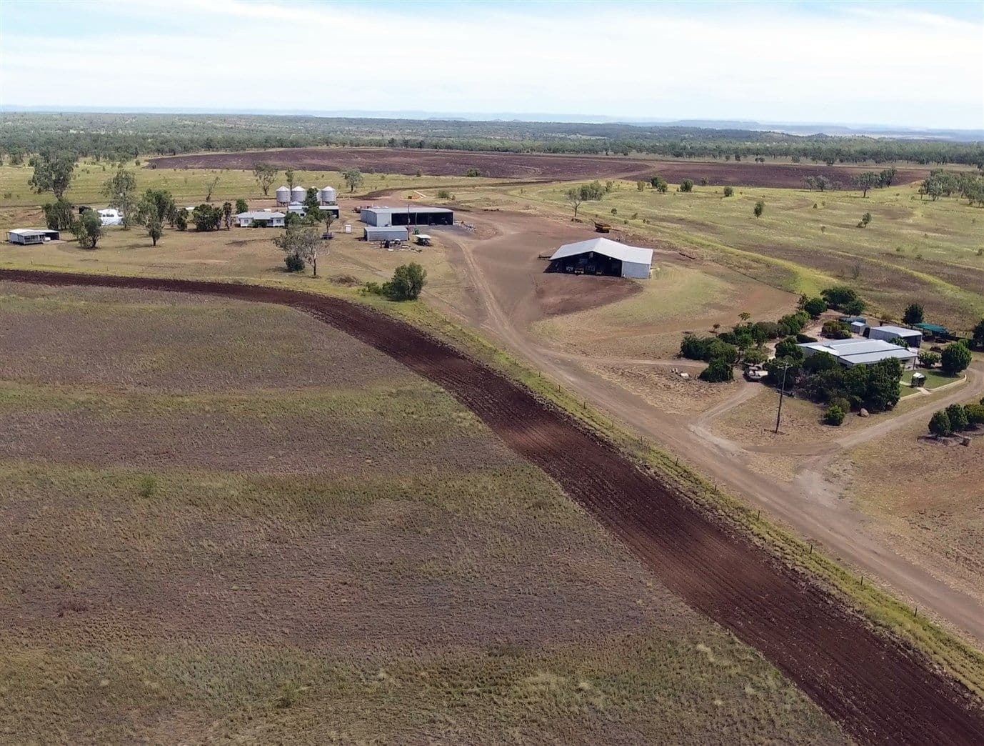 "ParkView" Springsure Tambo Road, SPRINGSURE QLD 4722, Springsure - Thumbnail 2