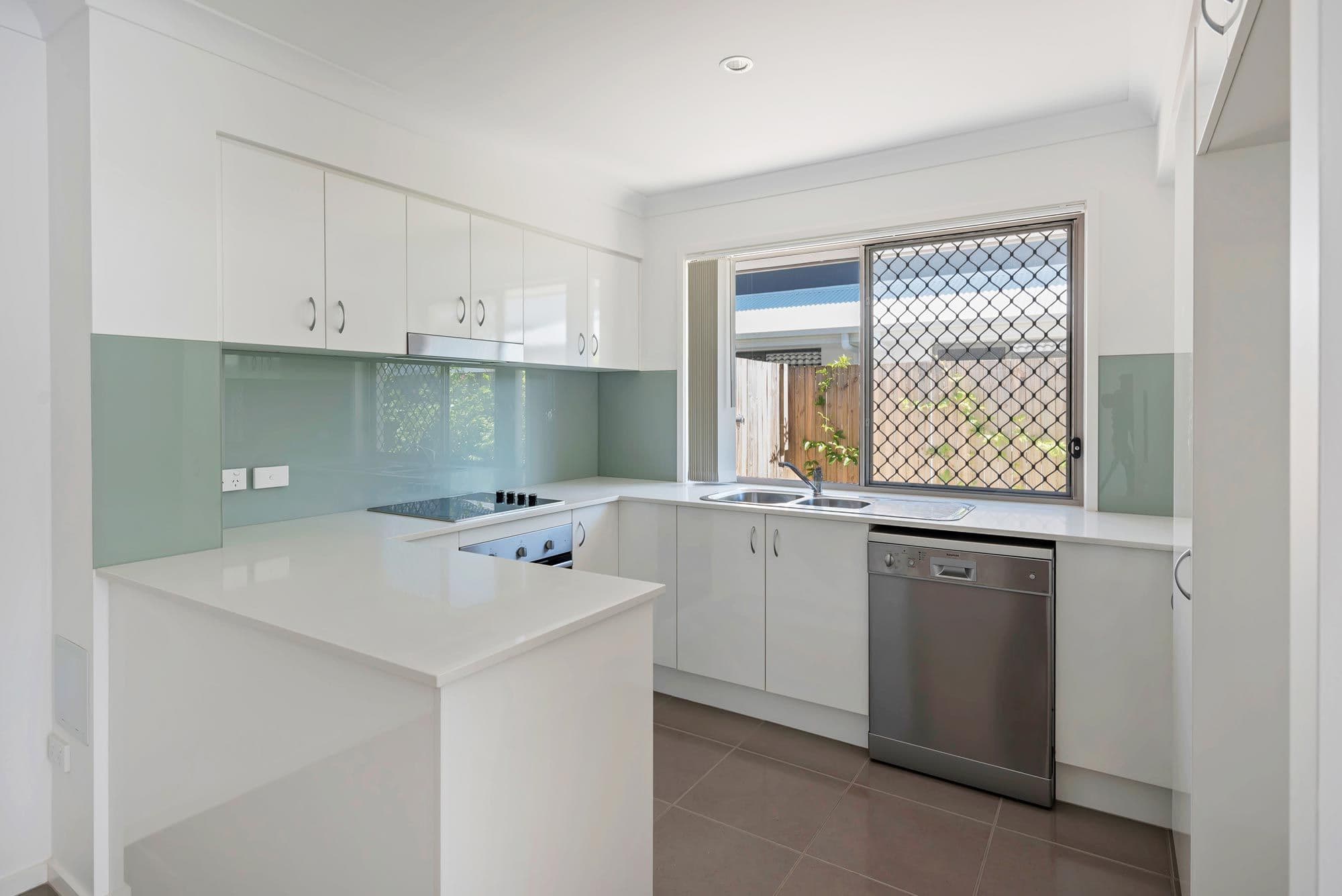 90 Main Street, Zeehan, Zeehan - Thumbnail 5