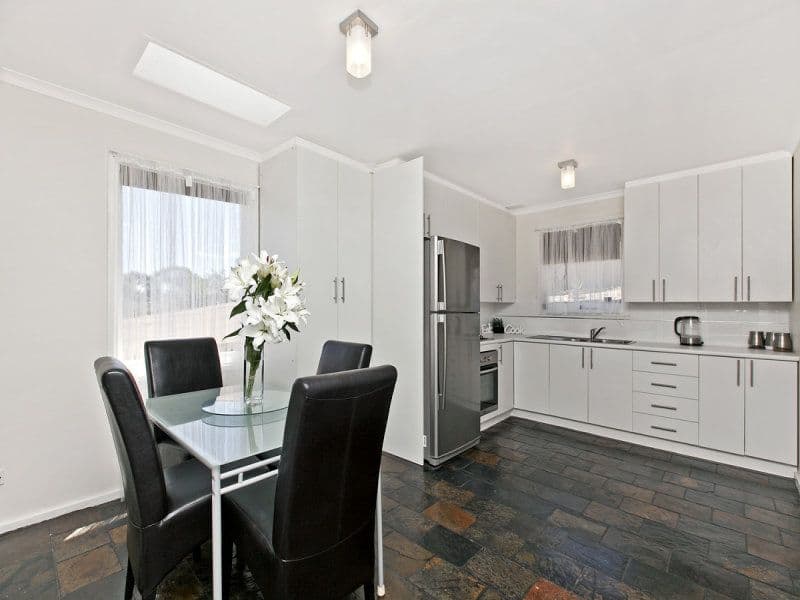 36 Copernicus Road, Christie Downs SA 5164, Christie Downs - Thumbnail 4
