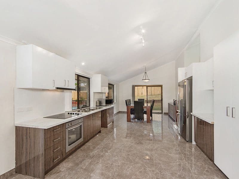 4 Bunya Court, Helensvale QLD 4212, Helensvale - Thumbnail 3