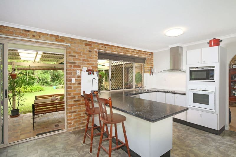 37 Fin Court, Elimbah QLD 4516, Elimbah - Thumbnail 2