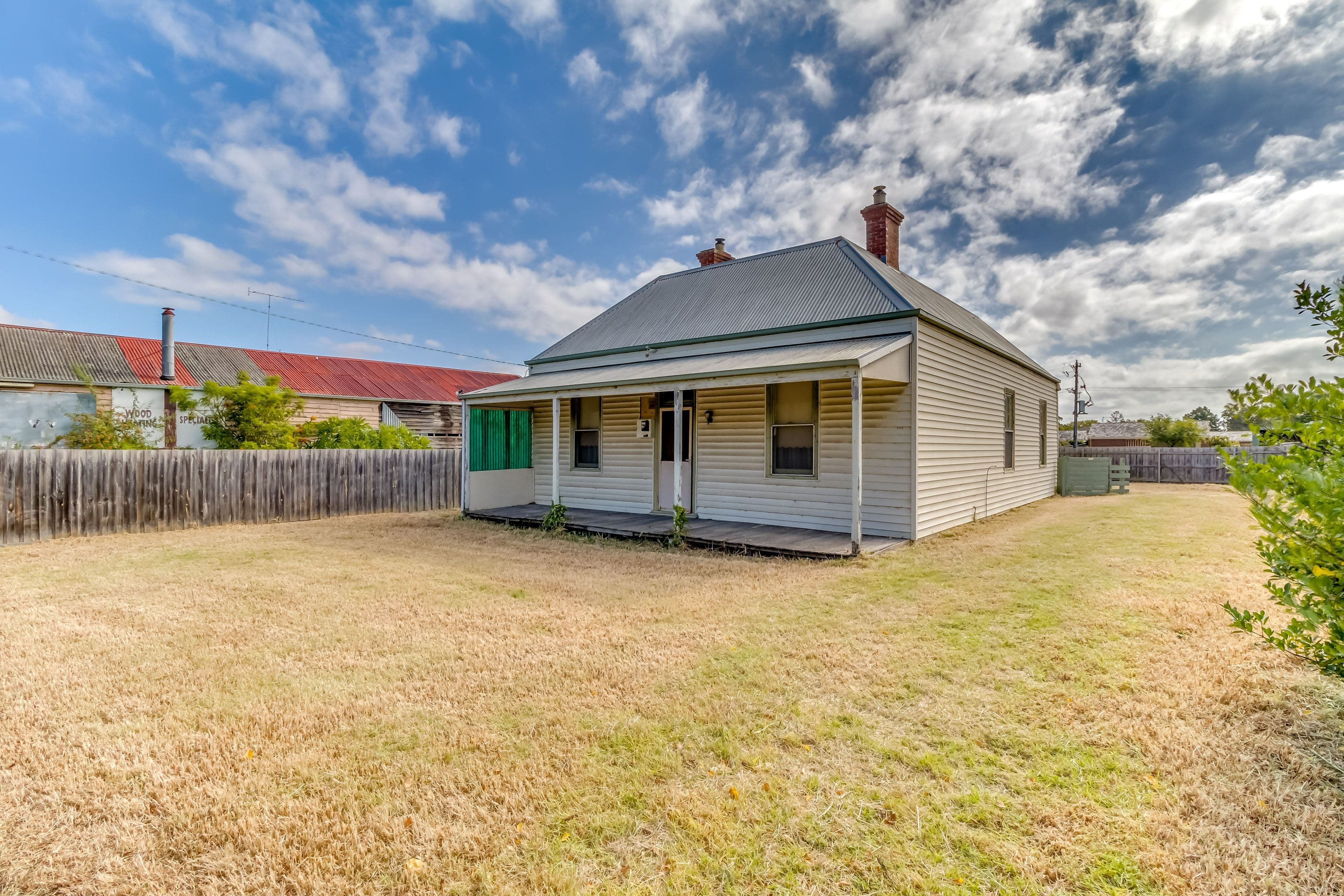 136 Commercial Road, Yarram VIC 3971, Yarram - Thumbnail 3