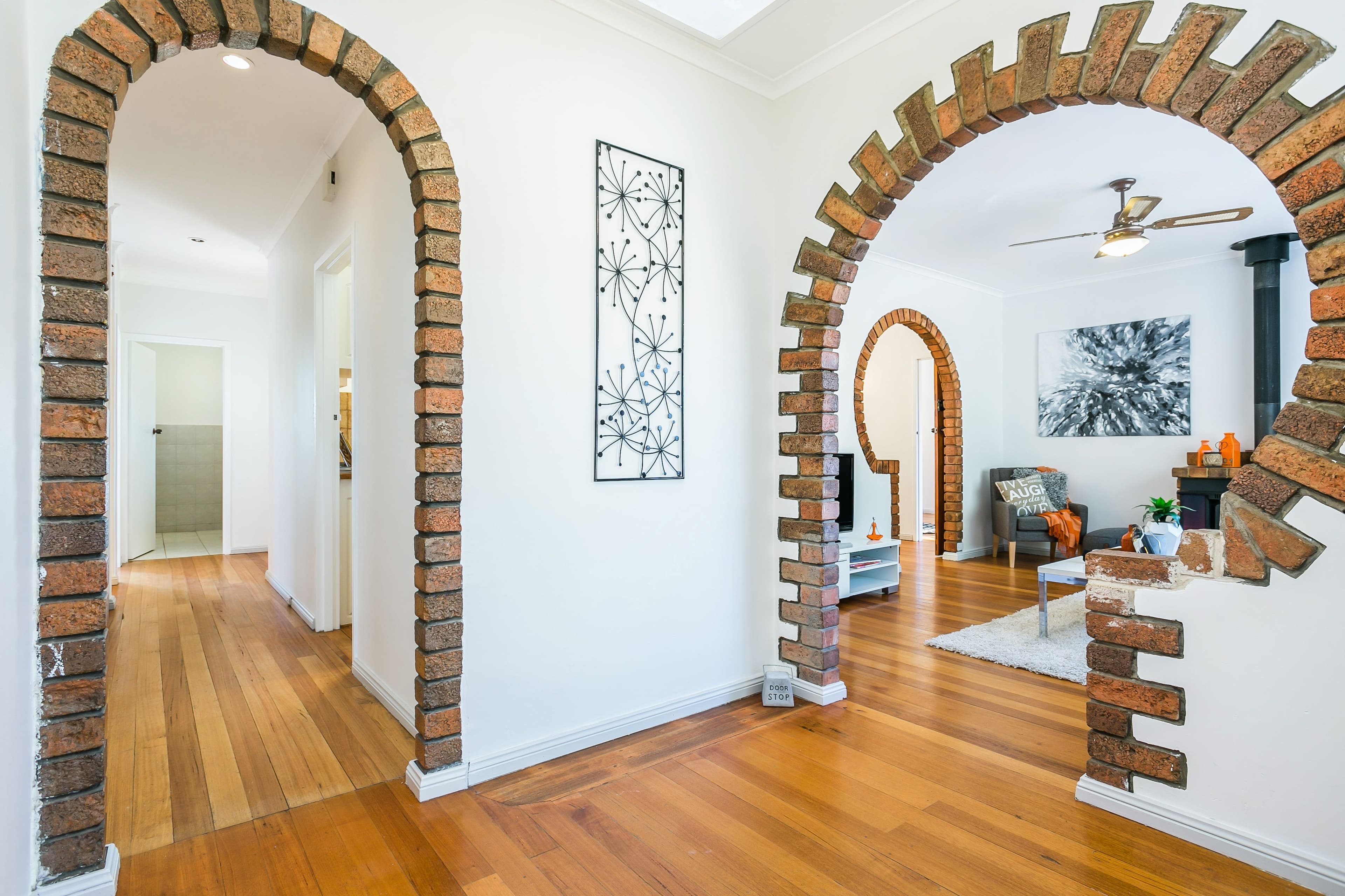 7 Kenihans Road, Happy Valley SA 5159, Happy Valley - Thumbnail 3