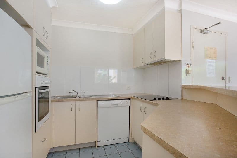 26-32 'Cascade Gardens' Monaco Street, Surfers Paradise QLD 4217, Surfers Paradise - Thumbnail 3