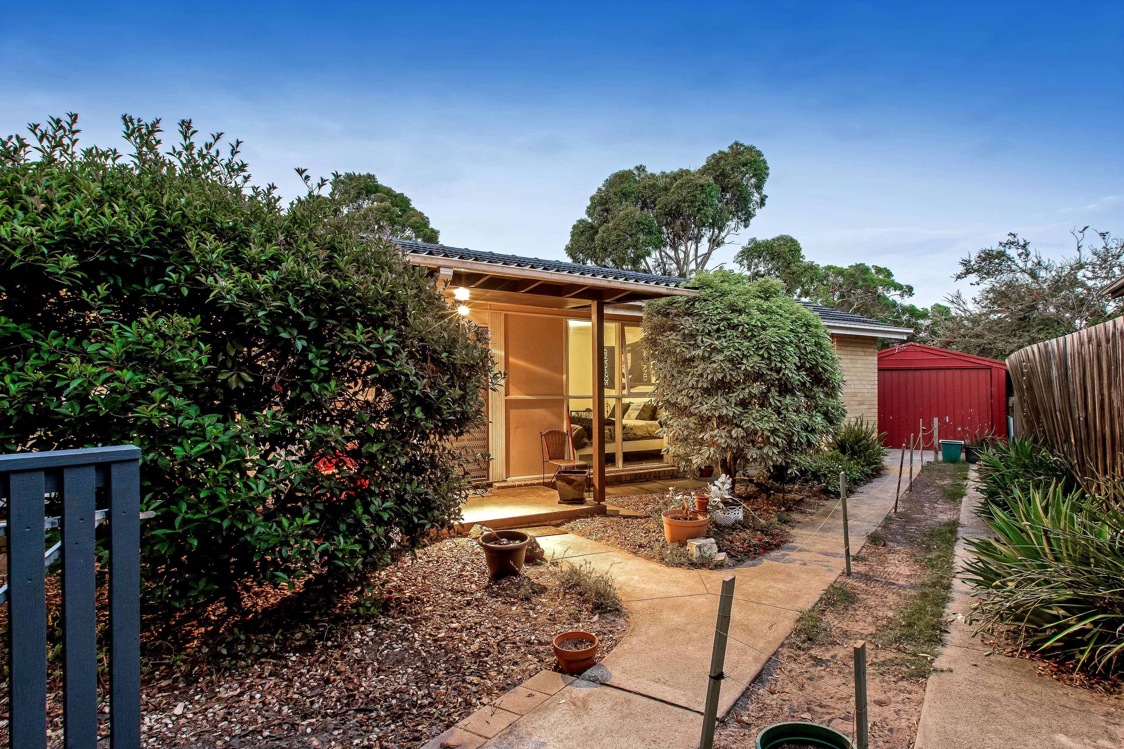 8 Frew Avenue, Frankston VIC 3199, Frankston - Image 1