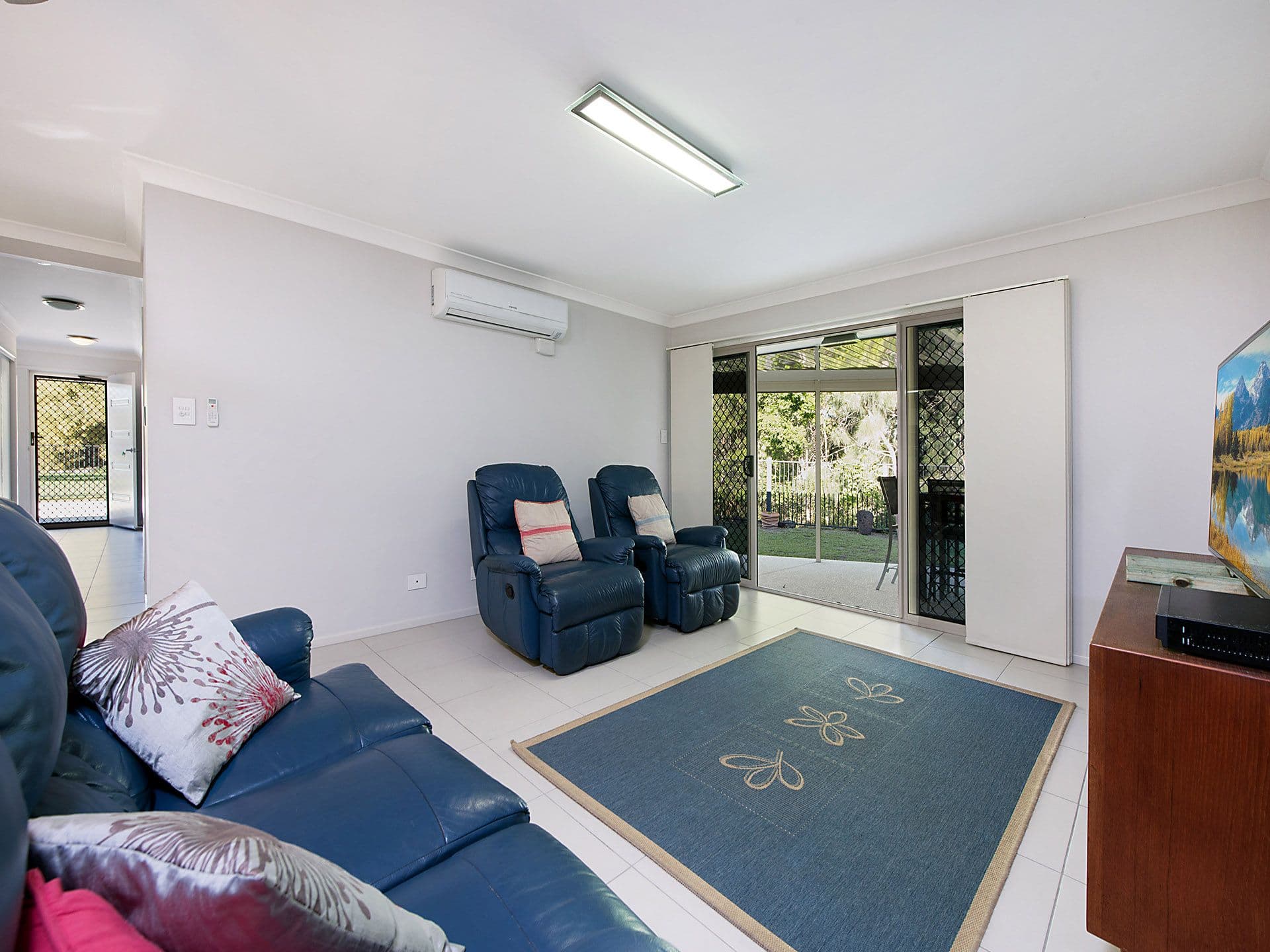 39 Liekefett Way, Little Mountain QLD 4551, Little Mountain - Thumbnail 3