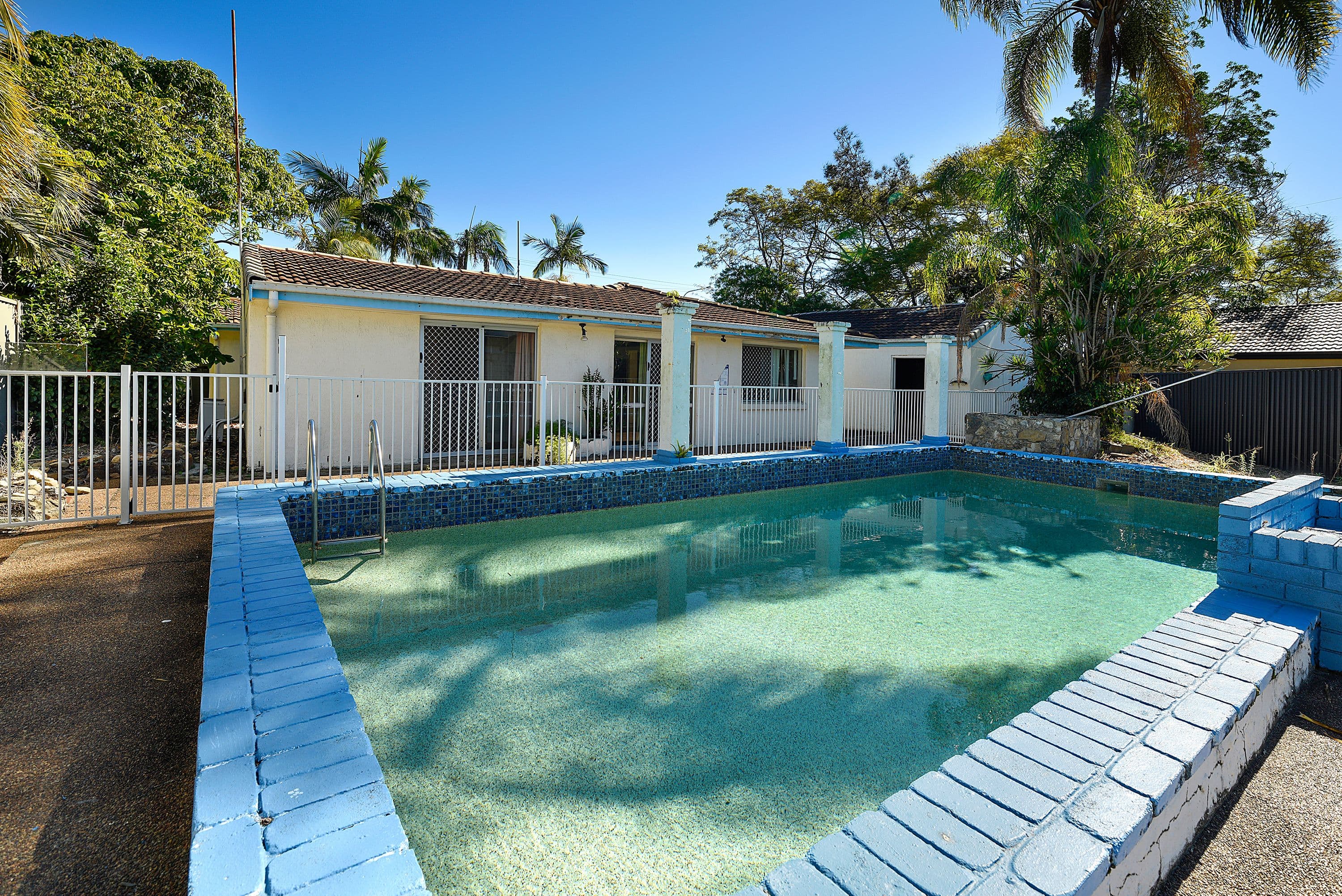 70 T E Peters Drive, Broadbeach Waters QLD 4218, Broadbeach Waters - Thumbnail 4