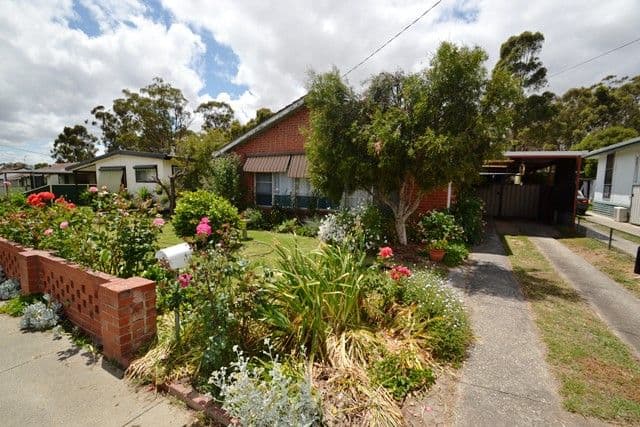 52 Martindale Crescent, Seymour VIC 3660, Seymour - Image 1