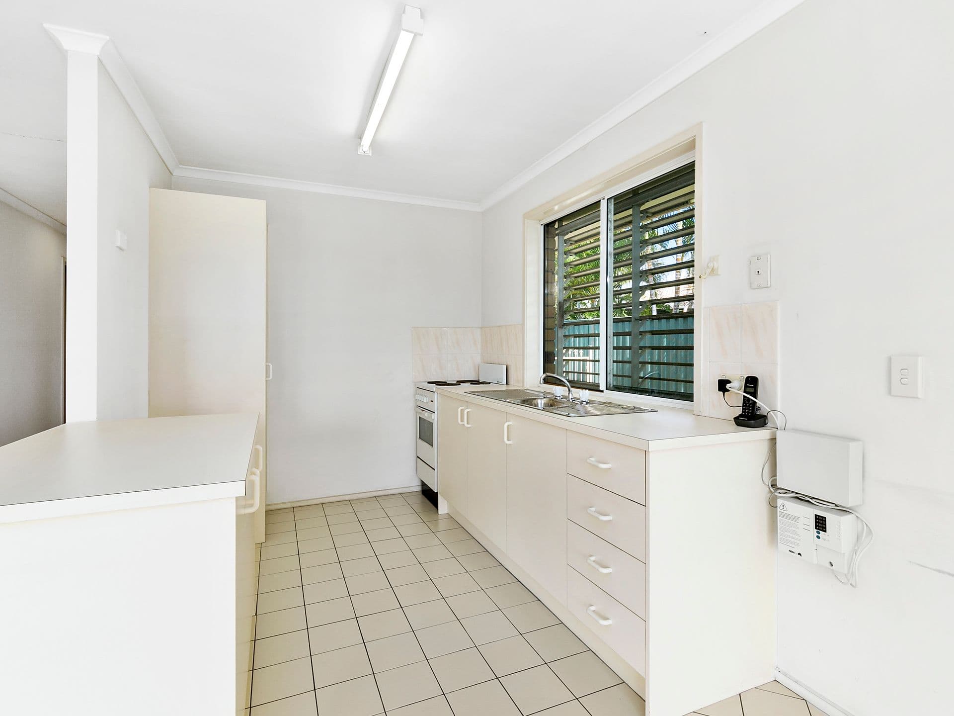 258 Brisbane Terrace, Goodna QLD 4300, Goodna - Thumbnail 2
