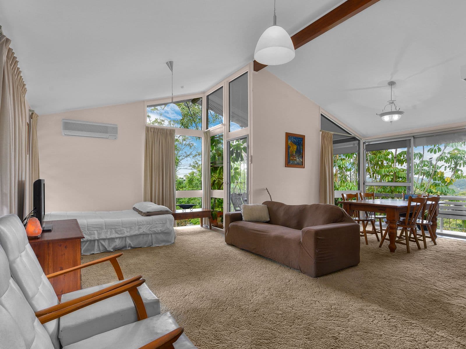 13 Caesar Road, Ferny Hills QLD 4055, Ferny Hills - Thumbnail 4