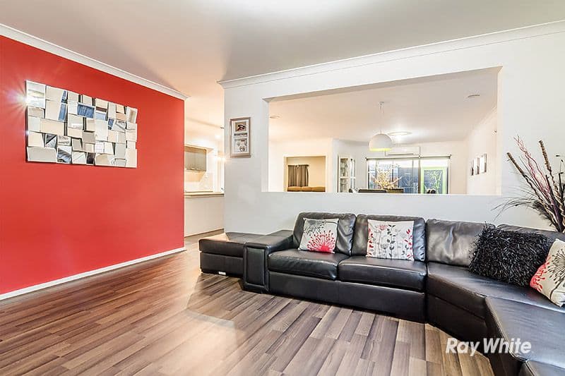 13 Rock Daisy Drive, Cranbourne West VIC 3977, Cranbourne West - Thumbnail 3
