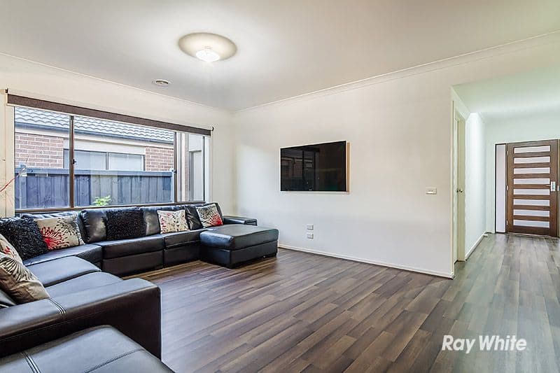 13 Rock Daisy Drive, Cranbourne West VIC 3977, Cranbourne West - Thumbnail 4