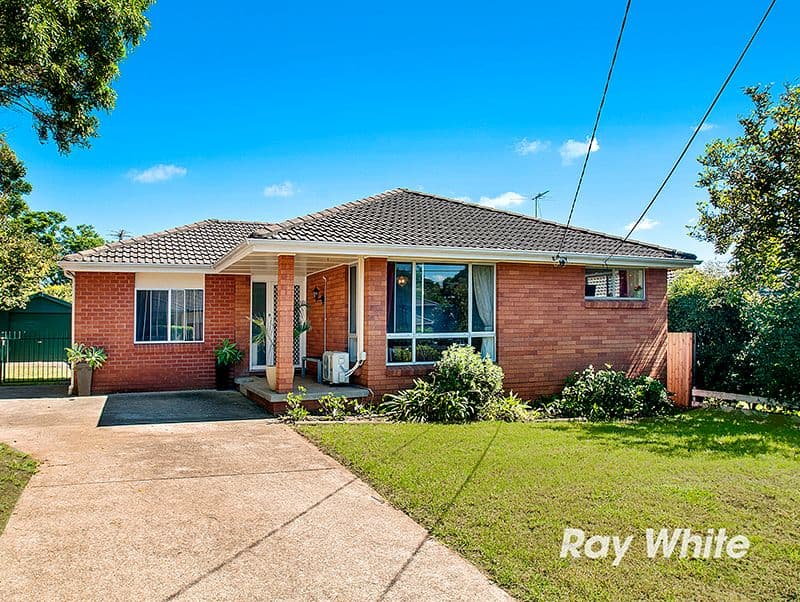 11 Coolong Street, Castle Hill - Image 1