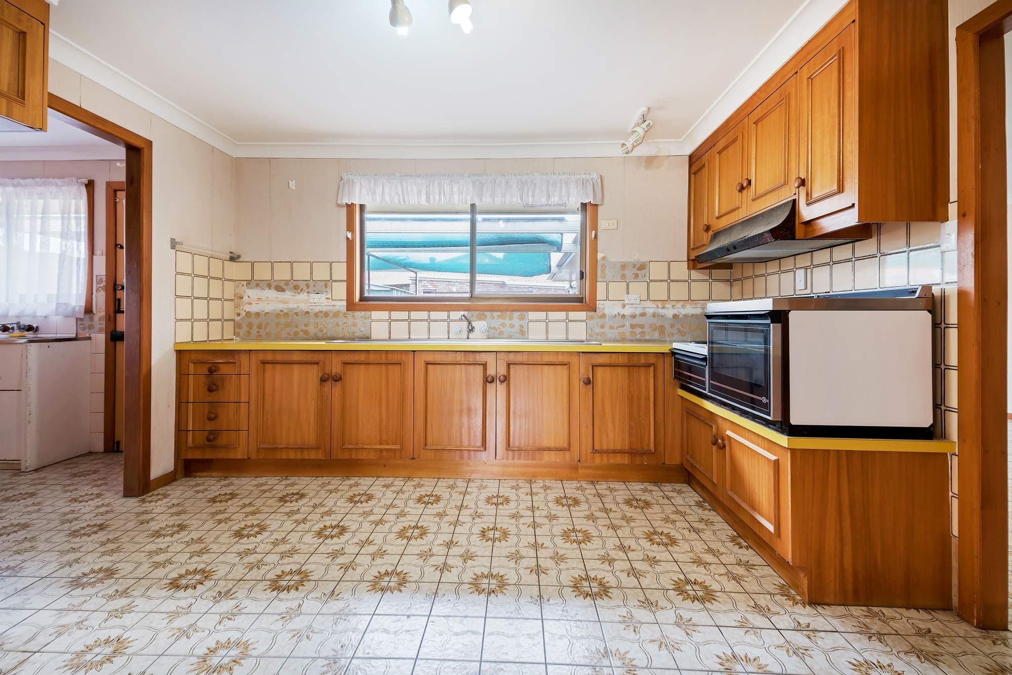 15 Wewak Avenue, Runaway Bay QLD 4216, Runaway Bay - Thumbnail 5