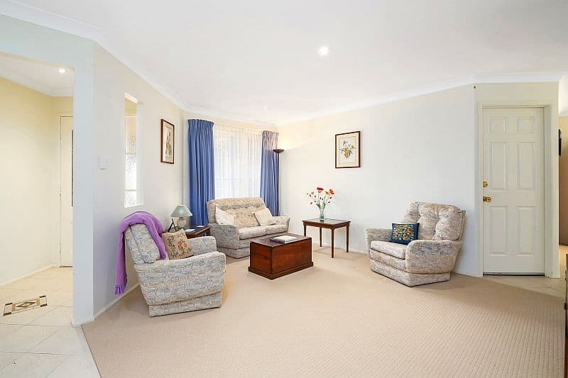 23 Quattroville Place, Green Point - Thumbnail 3