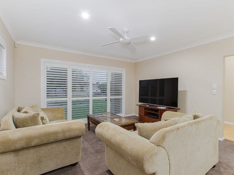 8 Maidenhead Court, Oxenford QLD 4210, Oxenford - Thumbnail 6