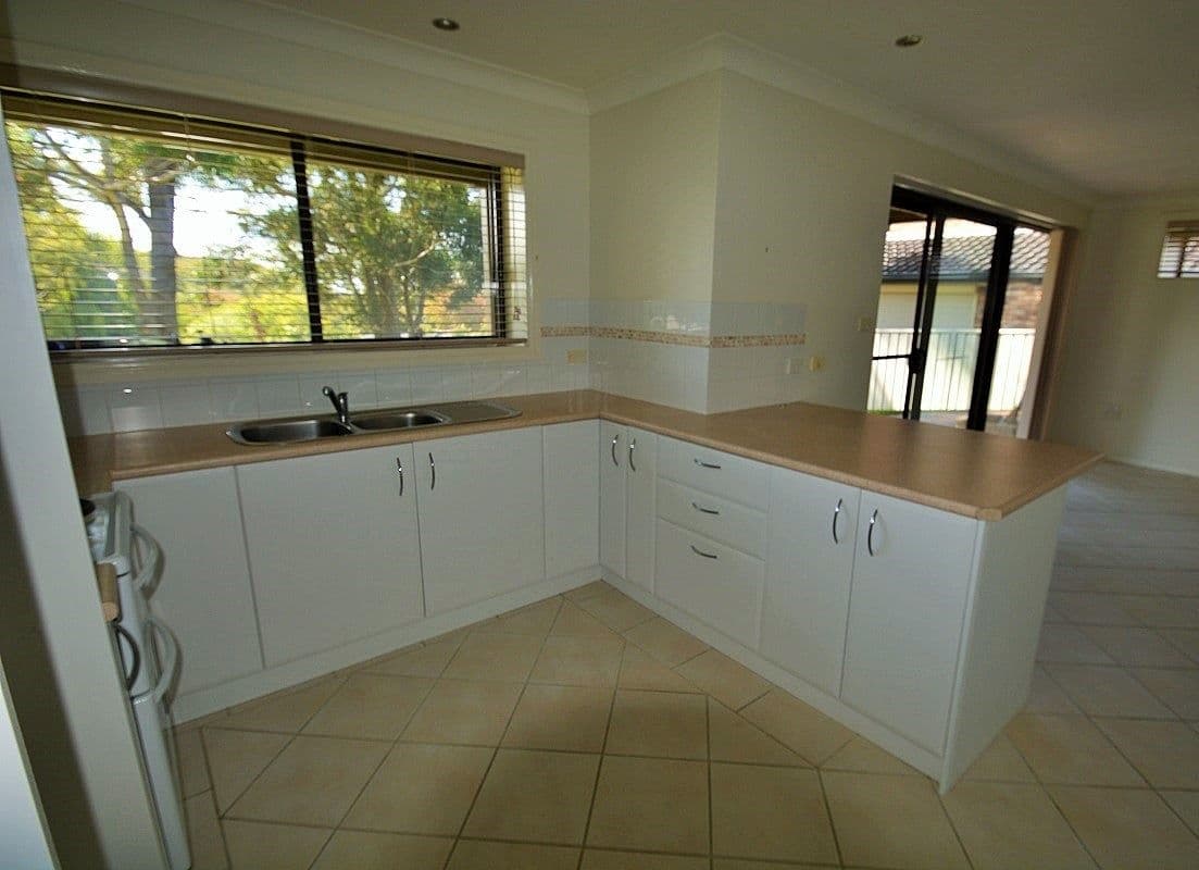 38 Cowper Street, Helensburgh NSW 2508, Helensburgh - Thumbnail 2