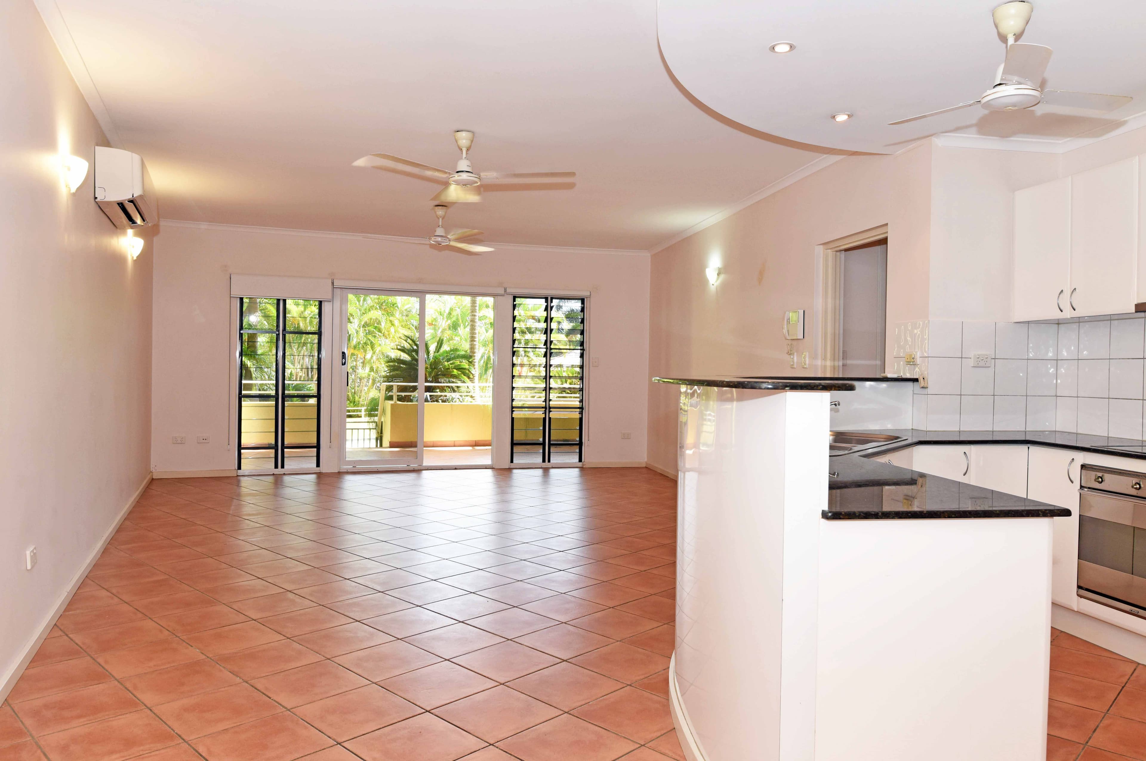 2/1 Daly Street, Larrakeyah NT 0820, Larrakeyah - Image 1