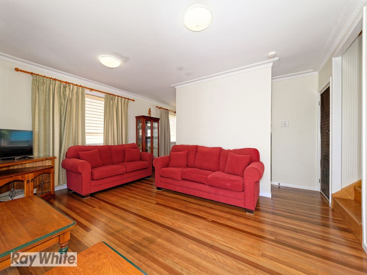 24 Silvester Street, Redcliffe QLD 4020, Redcliffe - Thumbnail 3
